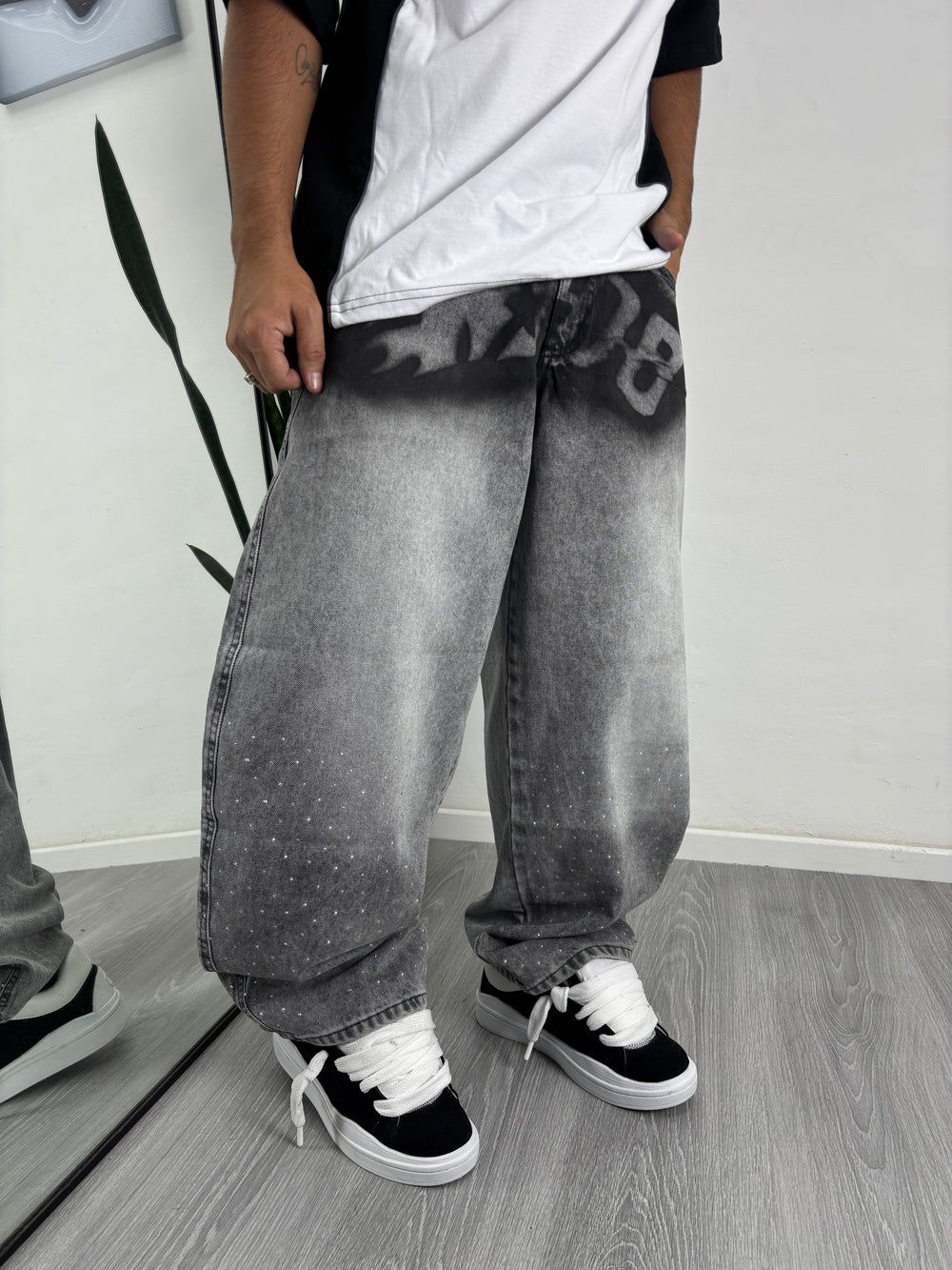 BAGGY STRASS