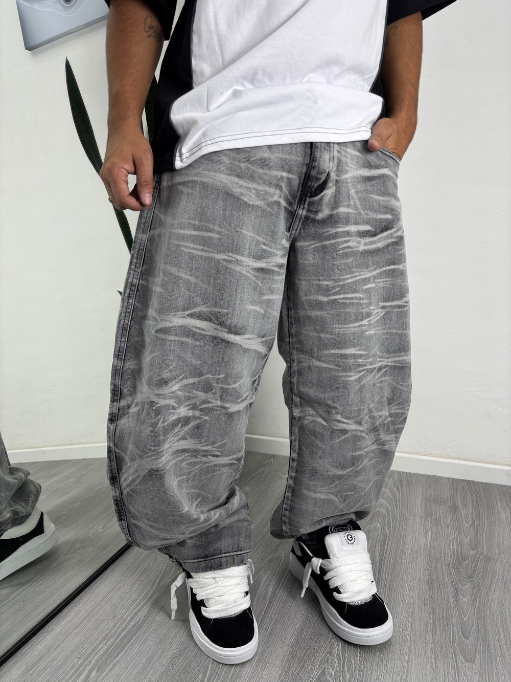 BAGGY BAD BOY
