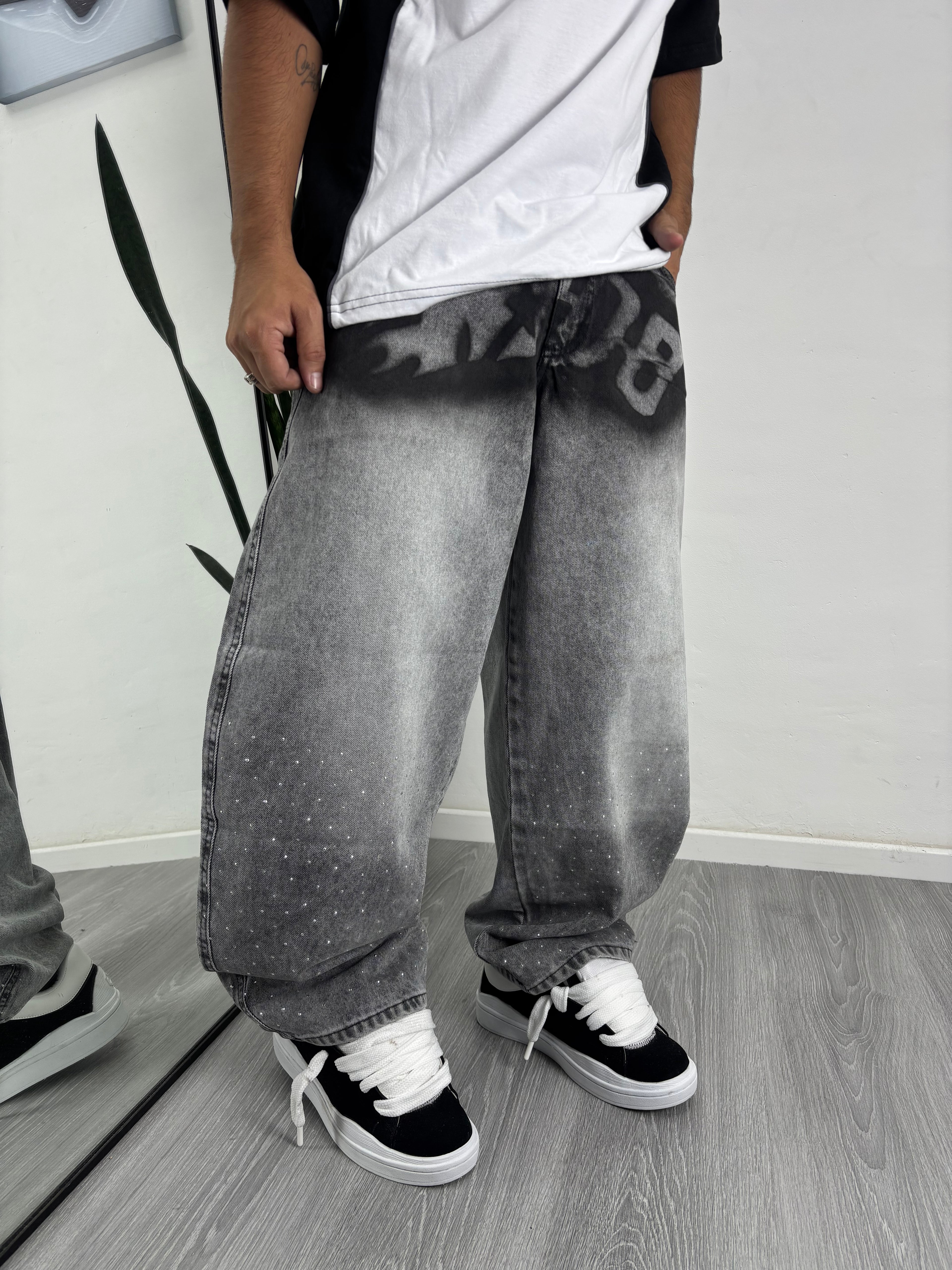 BAGGY STRASS