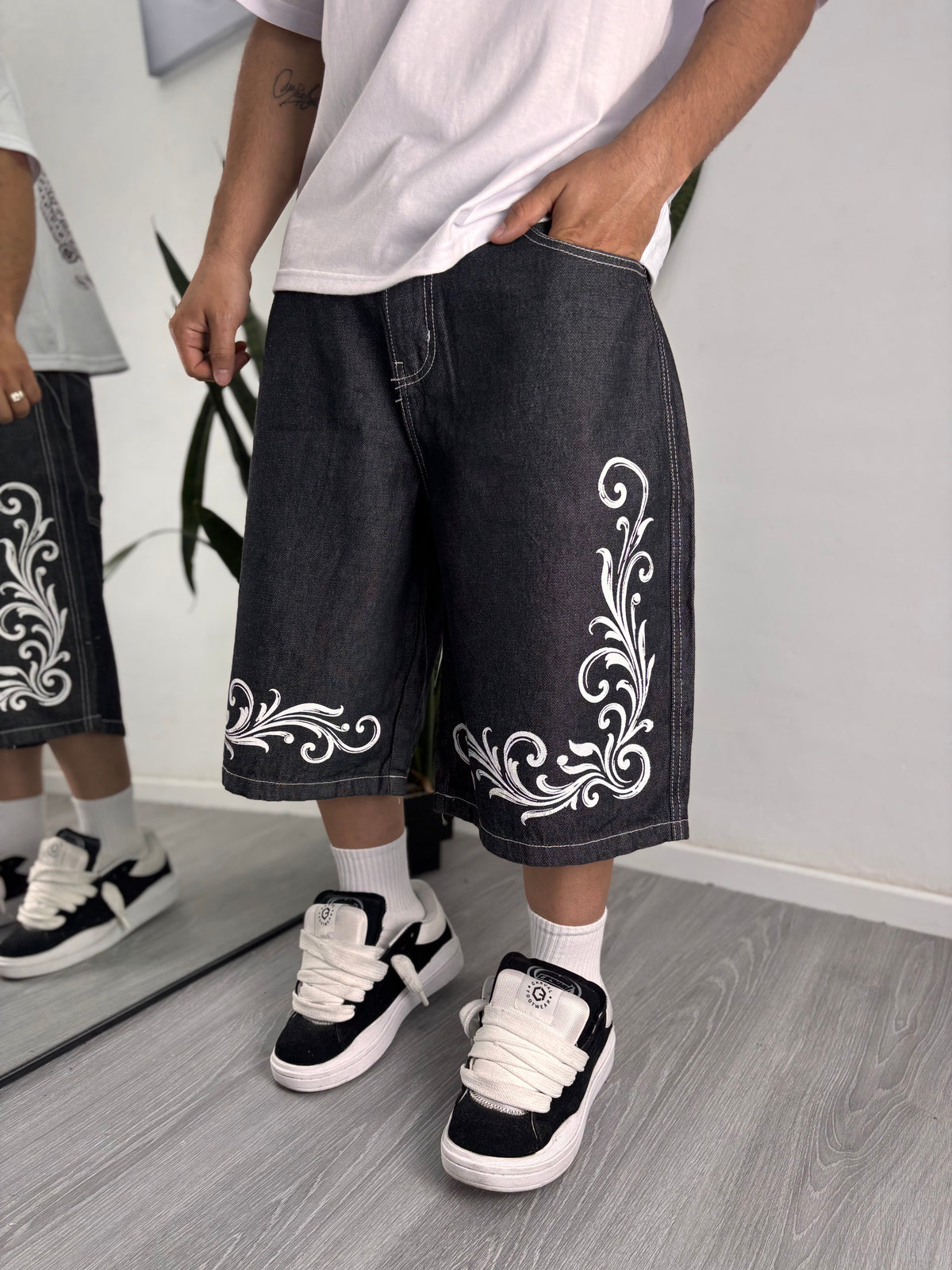 BERMUDA BAGGY REJA