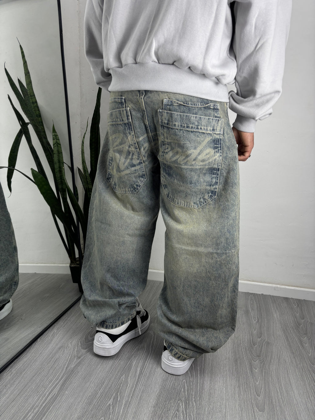 BAGGY STREETCODE