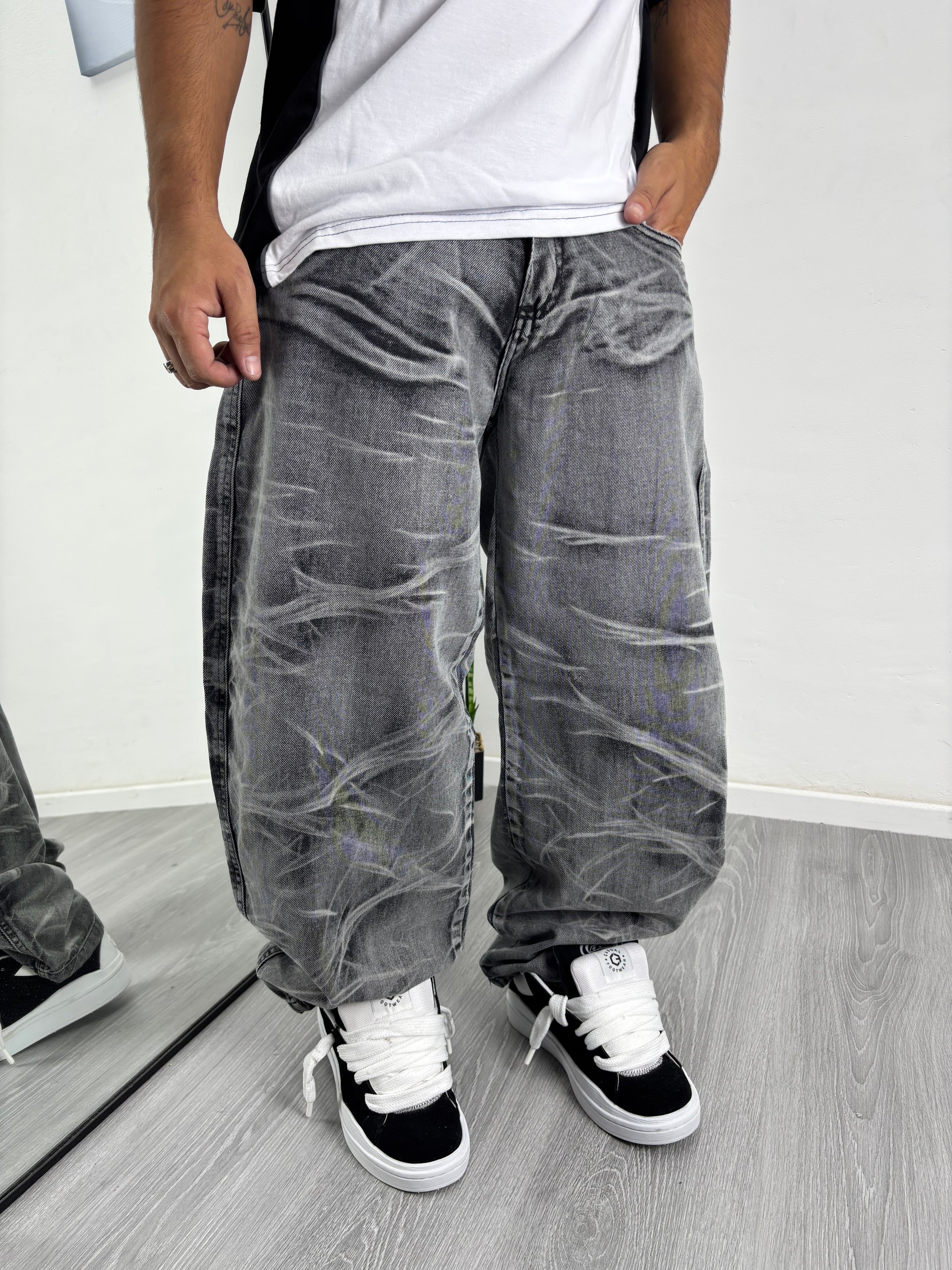 BAGGY STUDIO