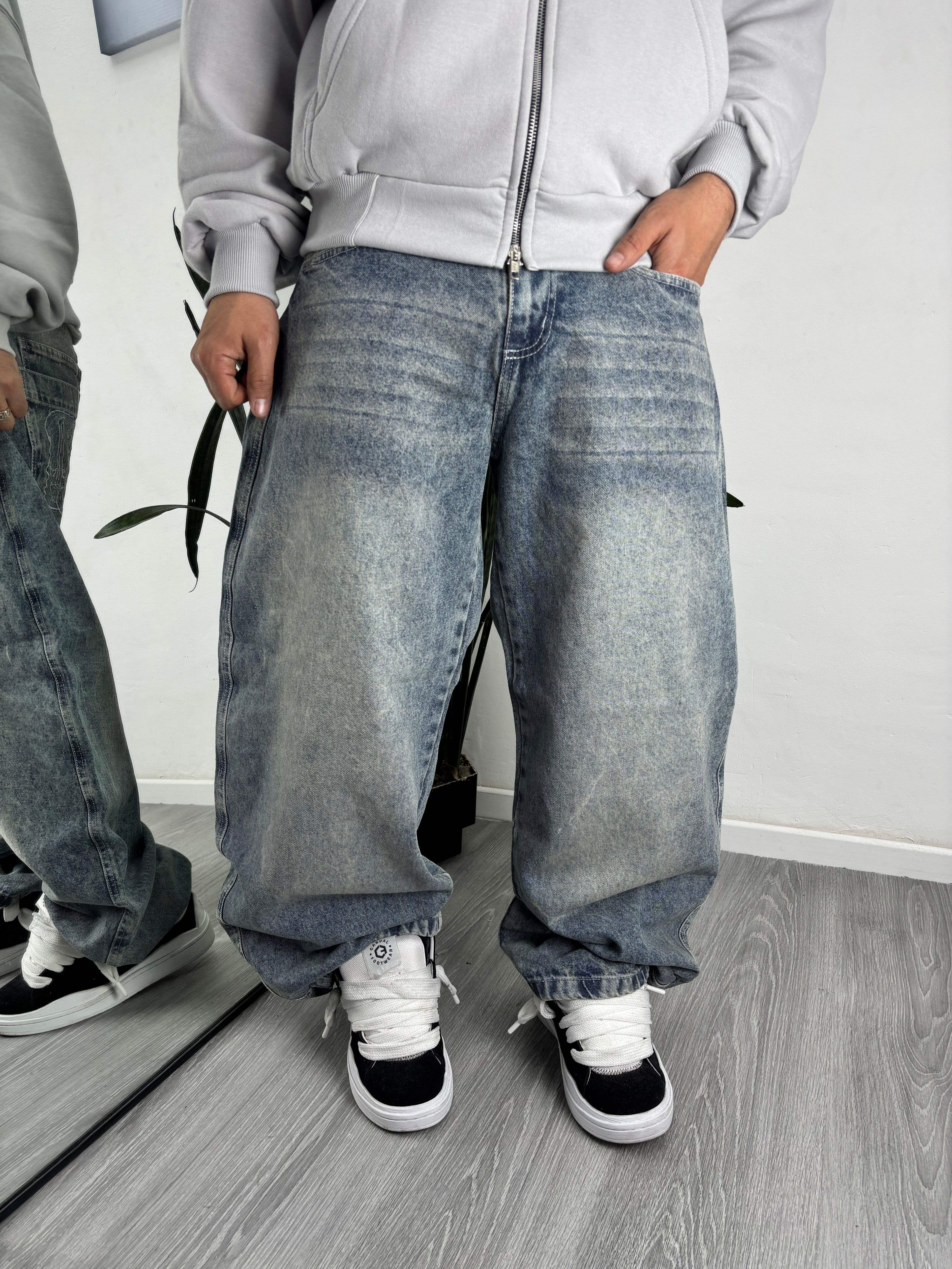 BAGGY DUKII