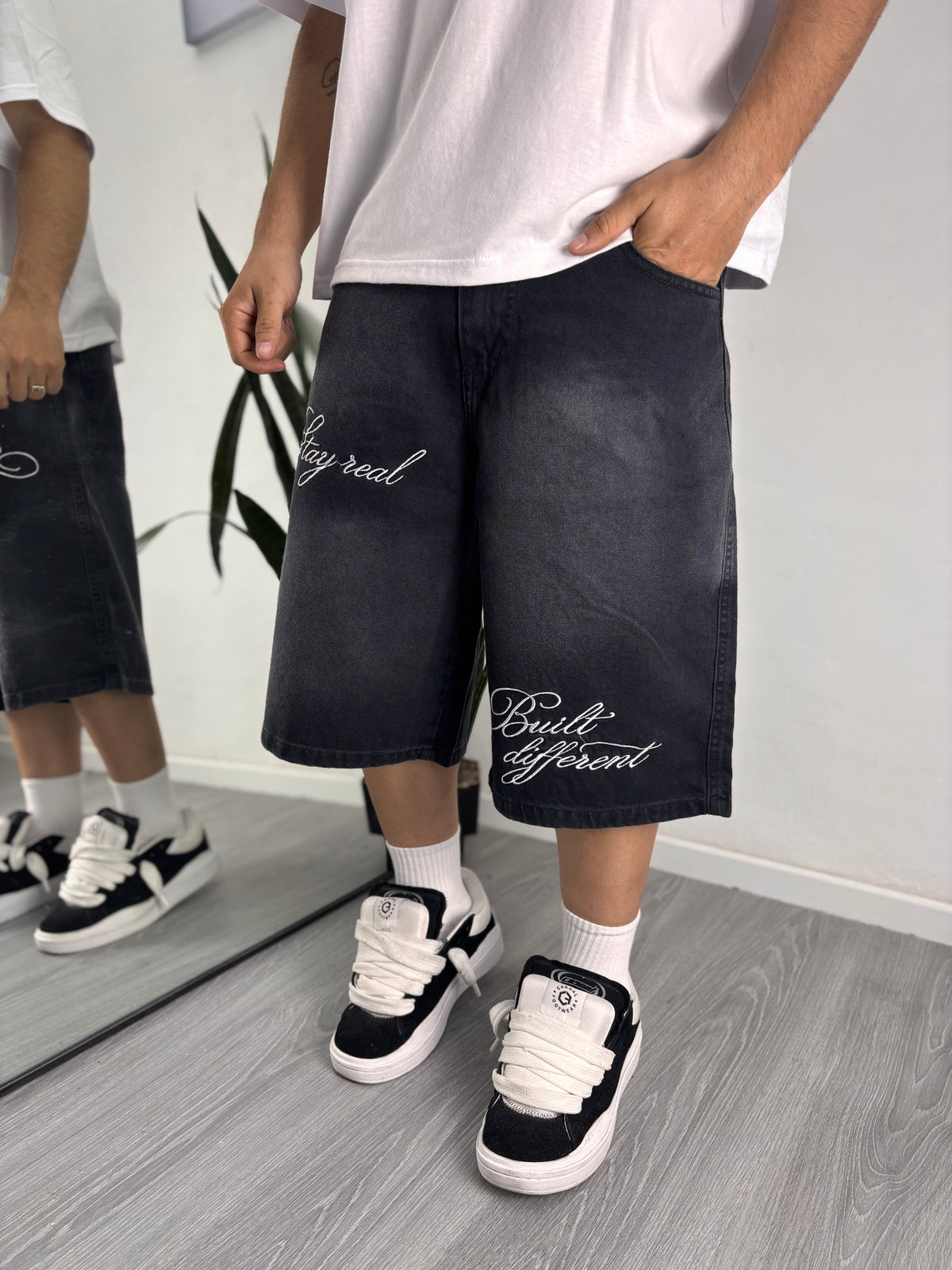 BERMUDA BAGGY STAY