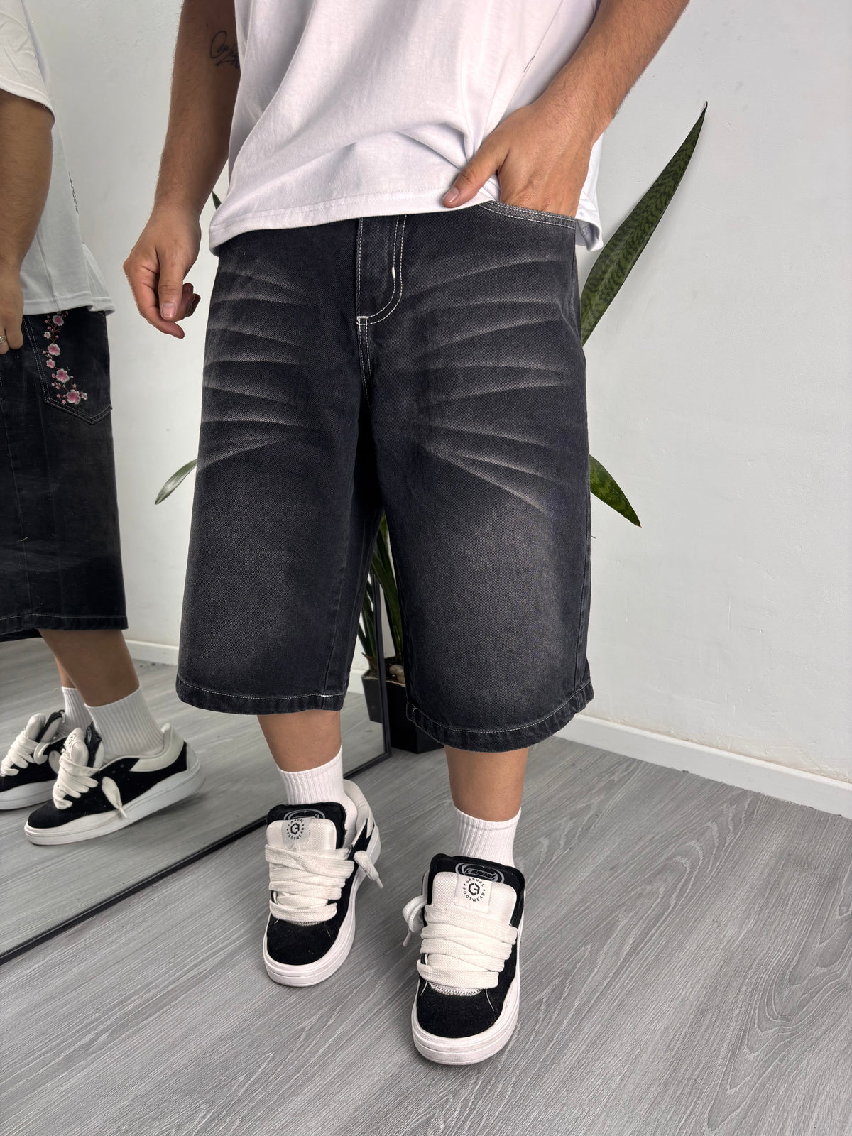 BERMUDA BAGGY SAKURA LYON