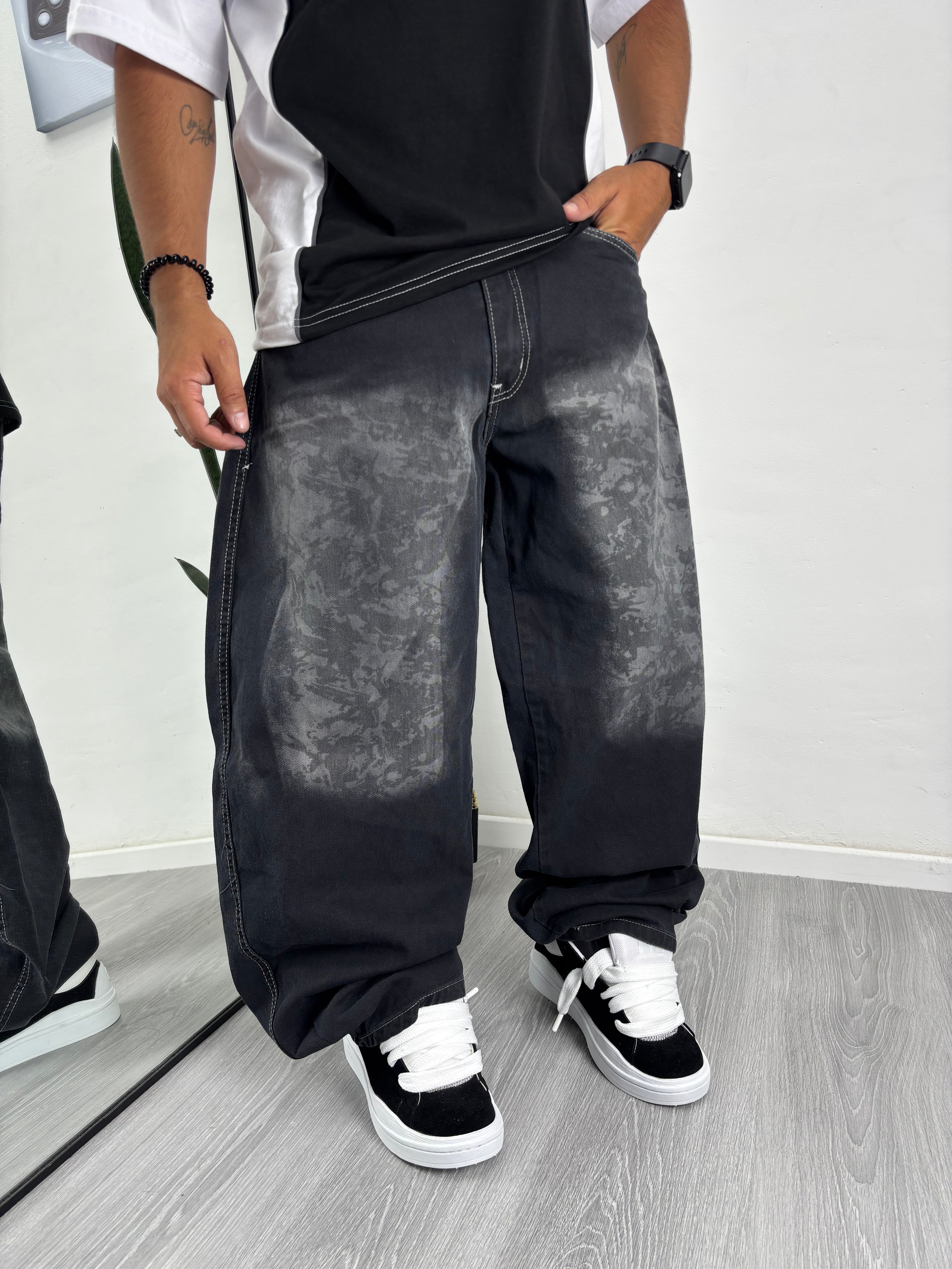 BAGGY CRUCIFIJO