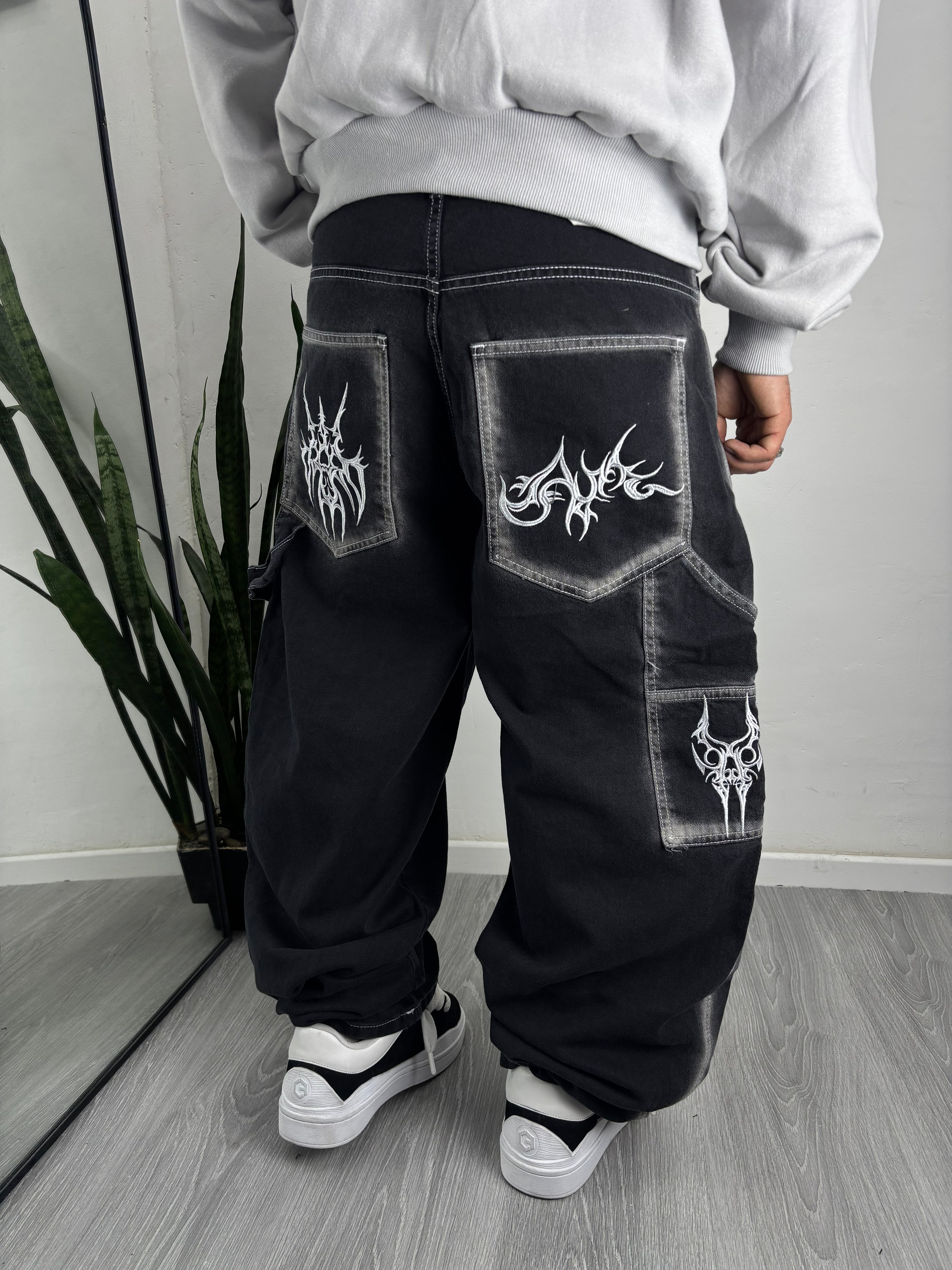 BAGGY MONSTRUO