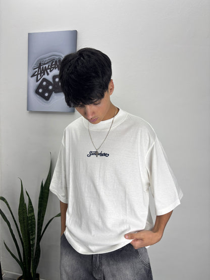 REMERA SOMEWHERE [boxyfit] #blanco